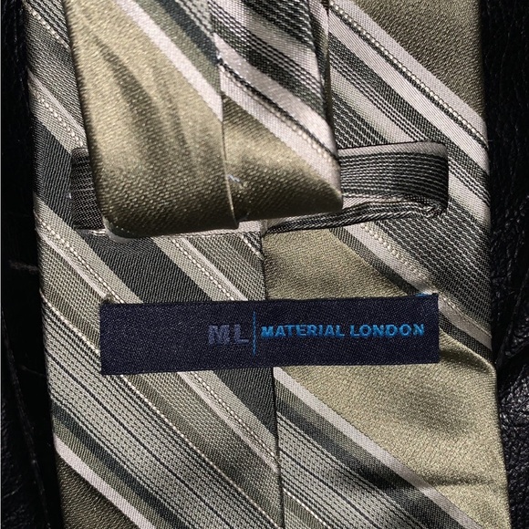 4-Men’s Designer Ties - Picture 6 of 6